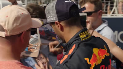 F1 DRIVE TO SURVIVE Temporada 1 - Capitulo 3 - https://f1repeticiones.x10.bz