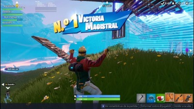 Jugando FORNITE con AMIGOS Gameplay ESPAÑOL | Español - VICTORIA | GAMEPLAY - MrJunson